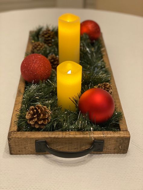 Long Tray Decor, Centerpiece Dining Table, Tray Decor Ideas, Art Planner, Table Centerpieces For Home, Christmas Displays, Christmas Centerpiece, Square Tray, Wood Tray