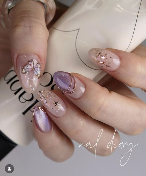 Nail Ideas Winter, Simple Nail Ideas, Winter Nail Trends, White Chrome Nails, Can't Help Myself, Minimalist Nail, Ringing In The New Year, Velvet Nails, Korean Nail Art