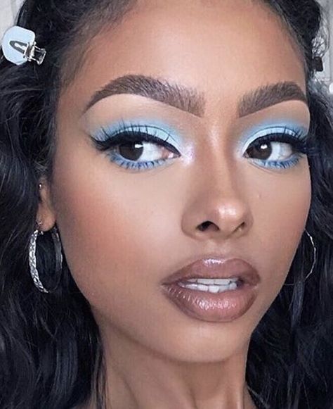 Sky Blue Makeup, Sweet 16 Makeup, Cinderella Makeup, Quinceanera Makeup, Blue Eyeshadow Looks, Blue Makeup Looks, Cute Eyeshadow Looks, Prom Eye Makeup, Cute Eye Makeup