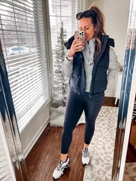 Lululemon Puffer Vest Outfit, Lululemon Puffer Vest, Lululemon Vest Outfit, Scuba Sweatshirt Outfit, Scuba Half Zip Outfit, Lululemon Scuba Half Zip Outfit, Workout Wear Outfits, Half Zip Outfit, Half Zip Sweater Outfit