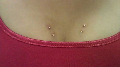 breast piercing chicago il 60617 1773-964-3575 Clitoral Piercing, Chest Surface Piercing, Surface Bar Piercing Chest, Piercings Body Intimate, Breast Piercing Ring, Piercing Ring, Body Piercings, Pose Ideas, Chicago Il