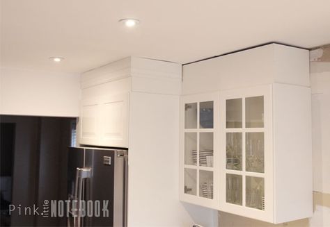 Ikea kitchen color: simply white from benjamin moore DIY: How to Disguise a Kitchen Soffit Bulkhead Kitchen, Kitchen Bulkhead, Kitchen Cabinet Molding, Kitchen Soffit, Diy Kitchen Projects, Baseboard Trim, Classy Kitchen, Lake House Kitchen, Hide Wires