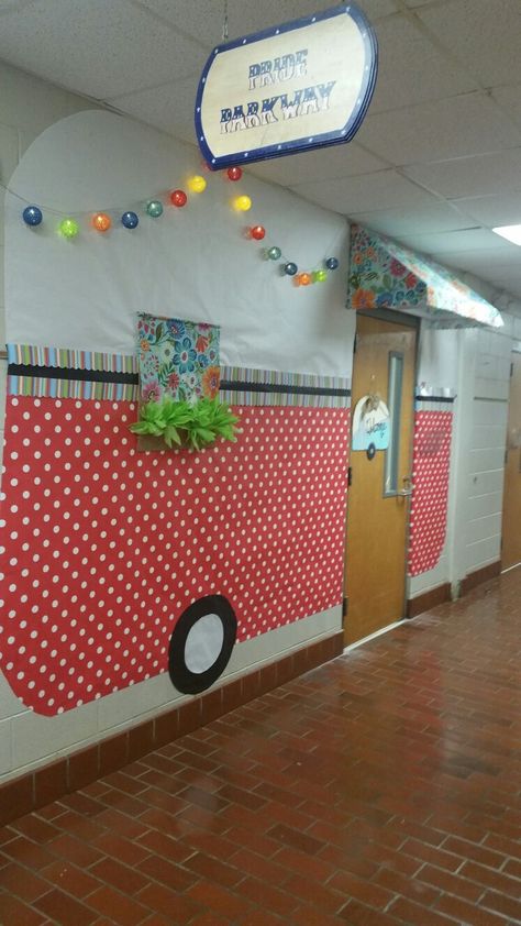 Camping Theme Hallway Decor! Camping Hallway Decorations, Camper Classroom Door, Camping Theme School Hallway, Camping Hallway Theme, Camper Door Ideas, Elementary School Hallway, Ideas For The Room, Camping Classroom, School Hallway