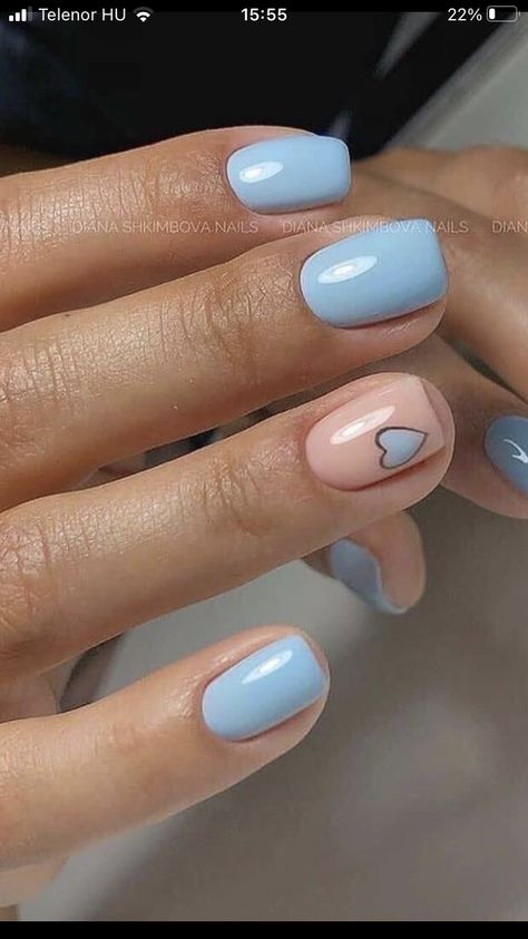 Nokte Za Leto, Plavi Nokti, Ideje Za Nokte, Nokti Za Leto, Acrylic Heart Nails, Valentine Nails Ideas, Heart French Tip, Nagellack Trends, Valentine Nails