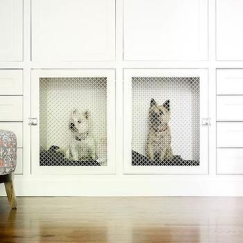 Chicken Wire Doors on Dog Crates Dog Crate Mudroom, Built In Dog Crate, Dog Nook, Pet Room, Pet Hotel, Dog Area, Mini Dogs, Dog Shower, Dog Rooms