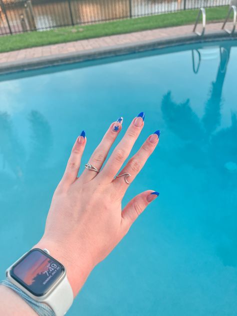 Beach Vacay Nails Blue, Blue Nails Vacation, Cape Cod Nails, Summer Nails For The Beach, Blue And White Greece Nails, Nails For Florida Vacation, Blue Starfish Nails, Blue Beach Nails, Blue Vacation Nails