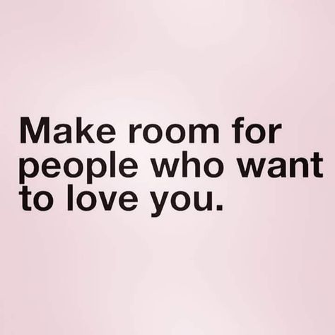 Life is too short to chase after someone who doesn't want to get caught by you. Enjoy the company of people who enjoy, care, like & love you! Pinterest Life, Relationship Therapy, Love Truths, Life Is Too Short, When You Love, Thoughts And Feelings, Loving Someone, Life Is Short, Too Short