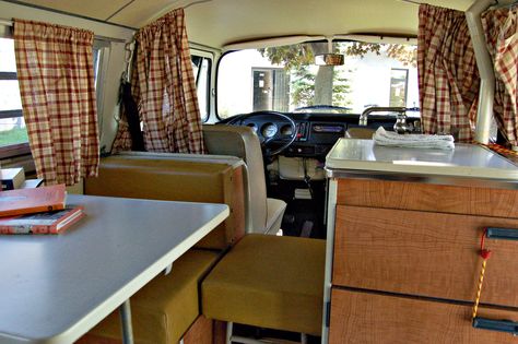 1970s Interiors | 1970 VW Camper Interior Volkswagen Westfalia Campers, Vw Bus Interior, Rv Decorating, Volkswagen Westfalia, Camper Bus, Kombi Motorhome, Vw Westfalia, Bus Interior, Old Campers