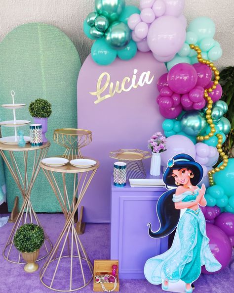 Aladdin Jasmine Birthday Party, Jasmin Birthday Party Ideas Princess, Jasmine Birthday Party Ideas, Jasmine Birthday Party, Princess Jasmine Party, Aladdin Birthday Party, Princess Jasmine Birthday Party, Aladdin Party, Princess Jasmine Birthday