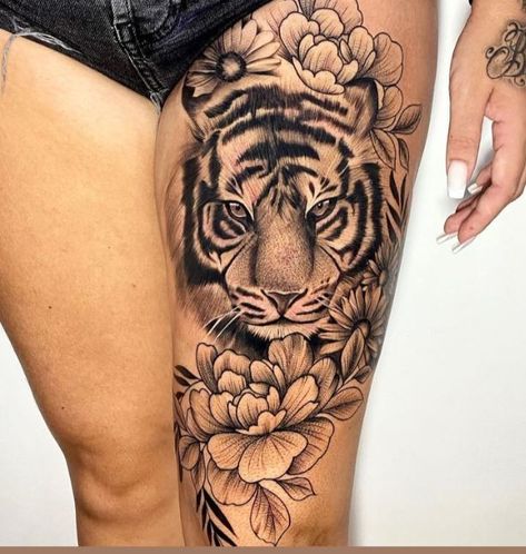 Tiger Tattoo With Roses, Female Tiger Tattoo, Tiger Tattoo Thigh, Men Henna Tattoo, Tiger Tattoo Designs, Dragon Thigh Tattoo, Thigh Piece Tattoos, Flower Leg Tattoos, Thigh Tattoos For Women