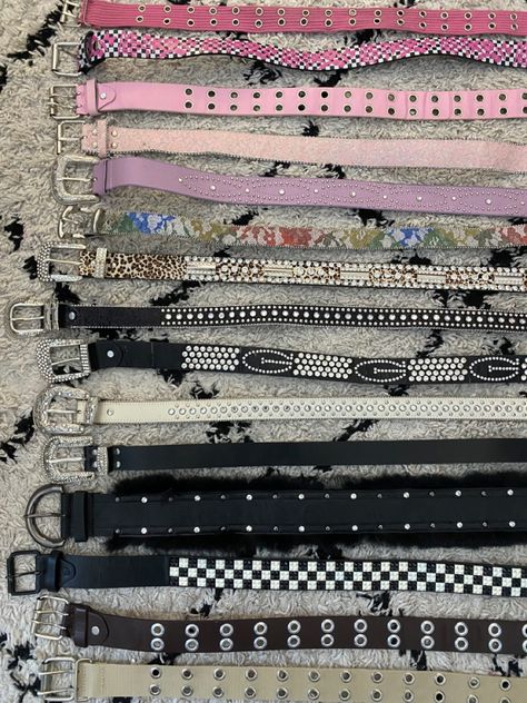 Belt Layering, Layering Y2k, Belt Collection, Mens Belts Fashion, Y2k Belt, Digital Closet, Black Y2k, Outfits Y2k, New Backgrounds