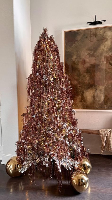 Looking to create a fun and dramatic Christmas tree this year? This is your sign to add tinsel to your tree. It adds such character and… | Instagram Extravagant Christmas, Tree Decor Christmas, Tinsel Christmas, Tinsel Christmas Tree, Christmas Tinsel, Tinsel Tree, Tree Decorating, Take It Back, Number 2