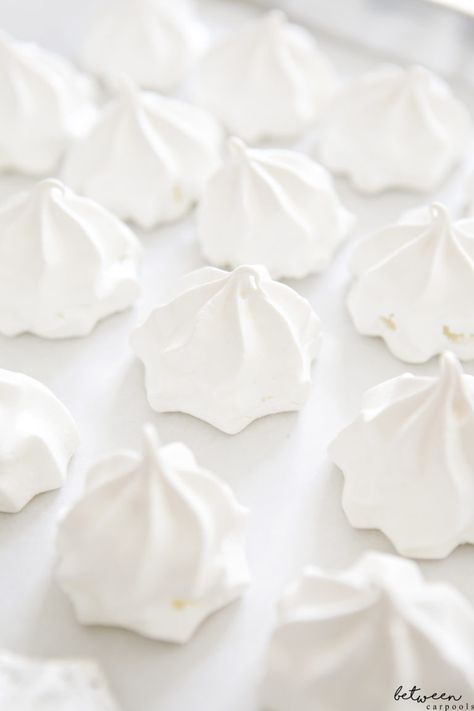 Basics: How to Make Perfect Meringues | Between Carpools How To Make Mini Meringues, Merangue Recipe Easy How To Make, Individual Meringues, Marange Recipe, Meringue Puffs, Basic Meringue Recipe, Easy Meringue Recipe, Easy Meringues, Perfect Meringue