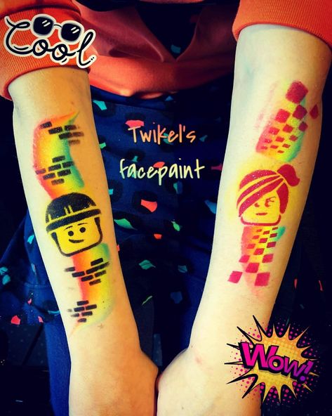 Lego Face Painting, Roblox Face Painting, Lego Face Paint, Roblox Face Paint, Face Paint Party, Cute Lego, Lego Faces, Easy Face Painting Designs, Makeup Paint