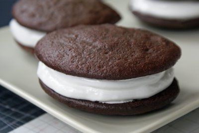 Chocolate Marshmallow filled Whoopie Pies Whoopie Pie Recipe, Chocolate Whoopie Pies, Low Fat Desserts, Banana Pudding Cheesecake, Whoopie Pie, Chocolate Sandwich Cookies, Chocolate Marshmallows, Whoopie Pies, Low Fat Recipes