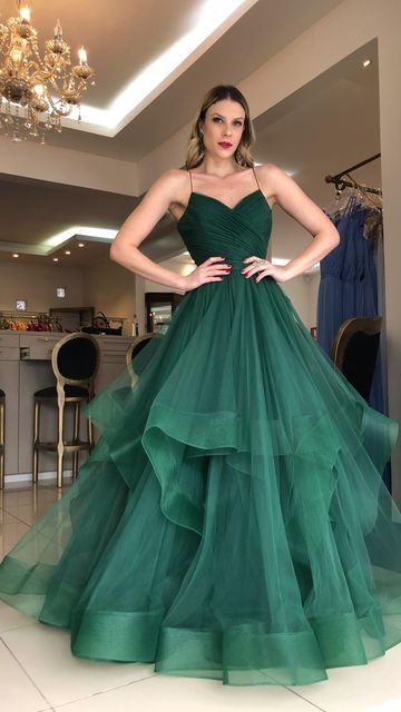 Prom Dresses 2023 Ball Gown, Emerald Green Prom Dress Ball Gown, Formal Dresses Green Emeralds, Grad Dresses Emerald Green, Green Prom Dress Midsize, Dark Green Prom Dress Ball Gown, Prom Dresses Emerald Green Ball Gown, Prom Dresses 2023 Emerald Green, Prom Dress Forest Green