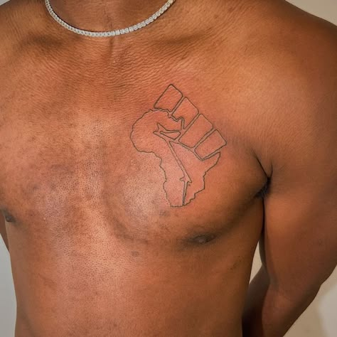 African American Tattoos, Guru Tattoo, Fist Tattoo, Heavily Tattooed, Tattooed People, Africa Tattoos, Bum Tattoo, Freedom Tattoos, Pride Tattoo