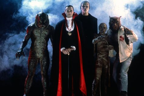 “Monster Squad” (1987) The Monster Squad, Los Goonies, Horror Movies On Netflix, Newest Horror Movies, Monster Movies, Best Halloween Movies, Monster Squad, Oliver Reed, Nicholas Hoult