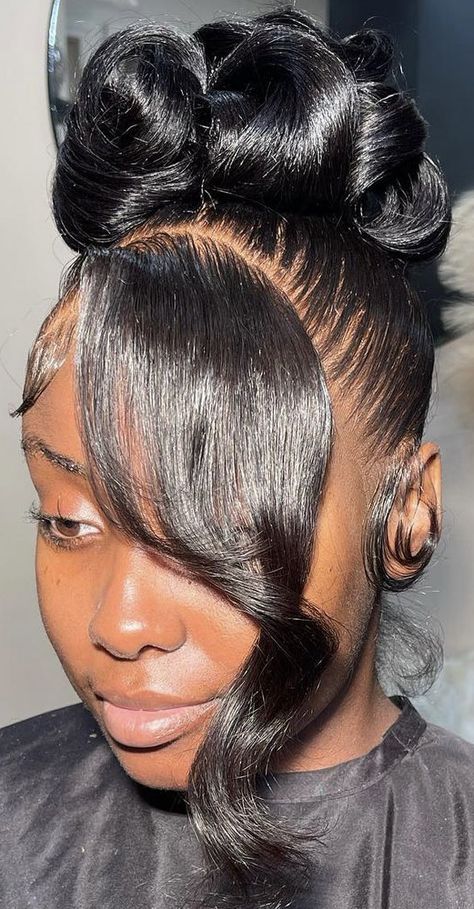 Hairstyles With Marley Hair, Sleek Ponytail Hairstyles, Marley Hair, Bun Styles, Style Goals, Black Kids Hairstyles, Hairstyle Gallery, Character Inspo, Sleek Ponytail