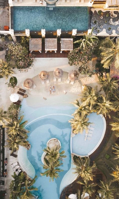 bali mandira beach pool aerial view Bali Baby, Beach Entry Pool, Island Wallpaper, Bali Guide, Bali Resort, Luxury Swimming Pools, Bali Travel Guide, Swim Up Bar, Couple Travel