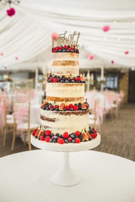 Victoria Sponge Wedding Cakes, Victoria Sponge Cake Wedding, Decorated Victoria Sponge Cake, Victoria Sponge Wedding Cake, Strawberry Jam Cake, Three Tiered Cake, Sponge Cake Decoration, Fruit Wedding Cake