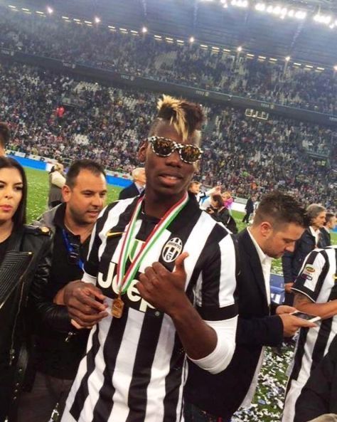 Pogba Juventus Wallpaper, Pogba Juve, Teenager Dirtbag, Paul Pogba Juventus, Pogba Wallpapers, Pogba Juventus, Paul Pogba Manchester United, Juventus Wallpapers, Soccer Photography