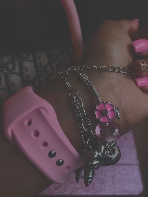 Pink Bracelets, Xoxo Jewelry, Girly Bracelets, Pretty Pink Princess, Pink Lifestyle, Pink Life, Wrist Jewelry, Jewelry Accessories Ideas, Pink Girly Things