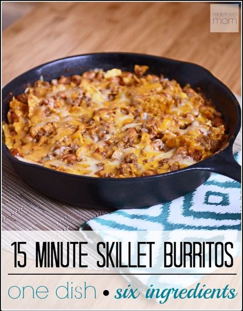 Looking for a healthy dinner when pressed for time? This versatile 15 Minute Skillet Burrito only takes 6 ingredients, is a 9.5 our 10 stars with my kiddos, and super easy. Even better, it's pretty darn healthy when made with lean ground beef and reduced-fat cheese. Burrito Skillet, Burrito Recipe, Skillet Cooking, Burritos Recipe, God Mad, Skillet Meals, Iron Skillet, Casserole Dish, Ground Beef Recipes