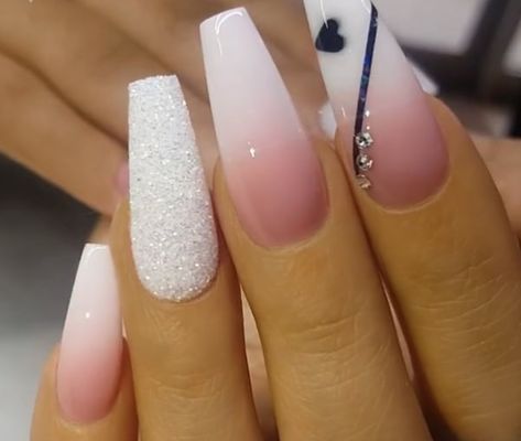 #heart #elegant #nails #nailart @tony ⚠️ Give me credit ‼️ Wonder Nails, Matte Make Up, Nails Videos, Video Makeup, Shape Nails, Nails Yellow, Ombre Nail, Ombre Nails Glitter, Ombre Acrylic Nails