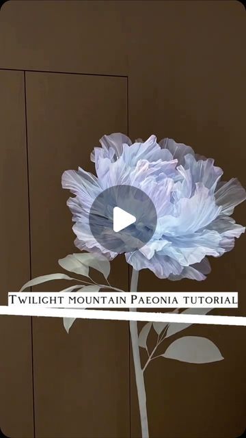 Giant Flower Wedding, T Party, Organza Flowers, Poppy Flowers, Giant Flowers, Decorative Design, Flower Wedding, Big Flowers, Peony Flower