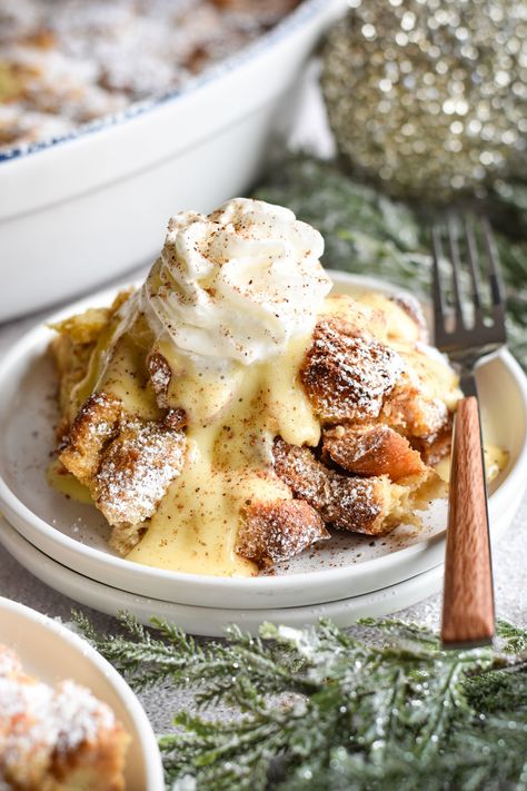 Easy Eggnog Bread Pudding • Dance Around the Kitchen Hot Cocoa Bread Pudding, Eggnog Bread Pudding Easy, Egg Nog Bread Pudding With Rum Glaze, Eggnog Bread Pudding Recipes, Winter Bread Pudding, Eggnog Rice Pudding, Christmas Bread Pudding Recipe, Gingerbread Bread Pudding, Holiday Bread Pudding