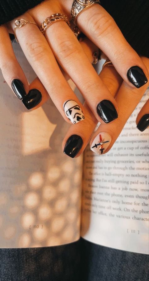 Black nails star wars nail inspo nail idea Simple Star Wars Nail Designs, Easy Star Wars Nails, Star Wars Nail Art Simple, Simple Star Wars Nails, Starwars Nails Simple, Lightsaber Nails, Darth Vader Nails, Star Wars Nails Simple, Stormtrooper Nails