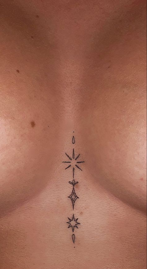 By Briony @carouselcustomtattoos Sternum Tattoo Fine Line, Sternum Star Tattoo, Star Fine Line Tattoo, Sternum Tattoo Big Bust, Dainty Sternum Tattoo, Line Star Tattoo, Star Sternum Tattoo, Tattoo Chest Woman, Fine Line Sternum Tattoo