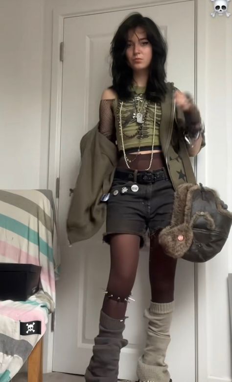 Skeleton Inspired Outfit, Homeless Outfit Aesthetic, Skirt Outfits Alt, Lgbt Songs, Grunge Alternative Fashion, Tiktok Alt, Fairy Grunge Outfit, Earthy Outfits, Estilo Punk