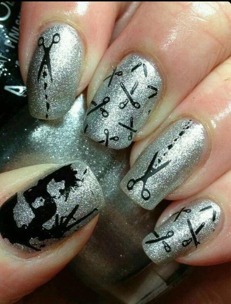 Emo Nail Art, Edward Scissorhands, Best Nail Art Designs, Get Nails, I Love Nails, Beautiful Nail Designs, Minimalist Nails, Fancy Nails, Cool Nail Art