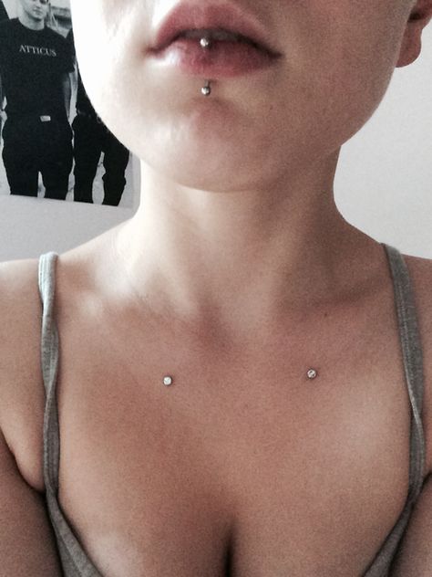 Madison Piercing, Vertical Labret, Dermal Piercing, Collar Bone, Body Modification, Body Piercings, Pins And Needles, Stretched Ears, Body Modifications