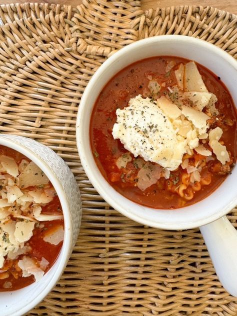 Lasagna Soup Lazy Day Lasagna Soup, Macro Lasagna Soup, Healthier Lasagna Soup, The Original Lasagna Soup Recipe, The Sassy Barn, Lasagna Soup Natasha’s Kitchen, Tempting Food, Winter Appetizers, Lasagna Soup Recipe