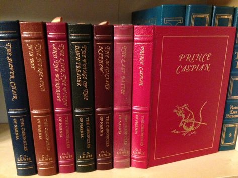 The Chronicles of Narnia Full Leather Easton Press Complete in Seven volumes The Lion the Witch and the Wardrobe. The Magician´s Nephew, The Silver Chair, The Last Battle etc. Easton Press. Norwalk, CT. 1993. C.S. Lewis "The Chronicles of Narnia". A Limited Edition Collector's set in 7 volumes. This extraordinary set of books will make an excellent addition to your library or as a fantastic gift for the serious collector. The Silver Chair, Chronicles Of Narnia Books, The Last Battle, Book Binding Diy, The Chronicles Of Narnia, Last Battle, Easton Press, Leather Bound Books, C S Lewis