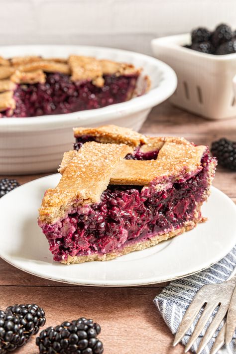 ‍Celebrate blackberry season with this easy Vegan Blackberry Pie. This naturally gluten-free pie is made with whole food ingredients and tastes decadent. With a beautiful lattice top and a sweet blackberry filling. Blackberry Recipes Vegan, Seedless Blackberry Pie, Gluten Free Blackberry Crumble, Wild Blackberry Pie, Vegan Blackberry Pie, Blackberry Pie, Gluten Free Pie, Potato Pie, Nut Butter