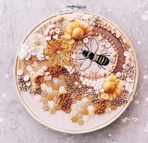 Embroidery Workshop, Embroidery Crafts, Design Texture, Pola Sulam, Sewing Embroidery Designs, 자수 디자인, Texture Color, Hand Embroidery Art, Hand Embroidery Stitches