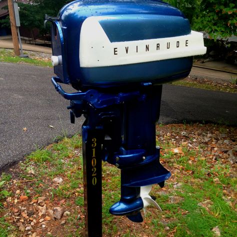 Lake house mailbox! Nautical Mailbox, Cottage Accessories, House Mailbox, Antique Mailbox, Cool Mailboxes, Sales Ideas, Vintage Mailbox, Mailbox Ideas, Mailbox Decor