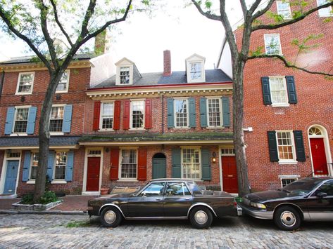 Mapping Philly's 15 historic districts Tudor Homes, Urban Zone, Historic Philadelphia, New Amsterdam, Tudor House, Beautiful Streets, Tiny Living, Small Space Living, Midcentury Modern