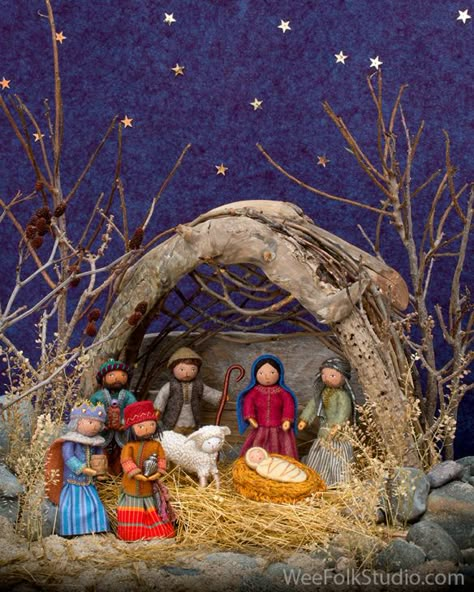 CrecheWM Christmas Crib Ideas, Wee Folk Studio, Nativity Scene Display, Salley Mavor, Wee Folk, Woodland Scene, Christmas Nativity Scene, Holy Night, Christmas Nativity