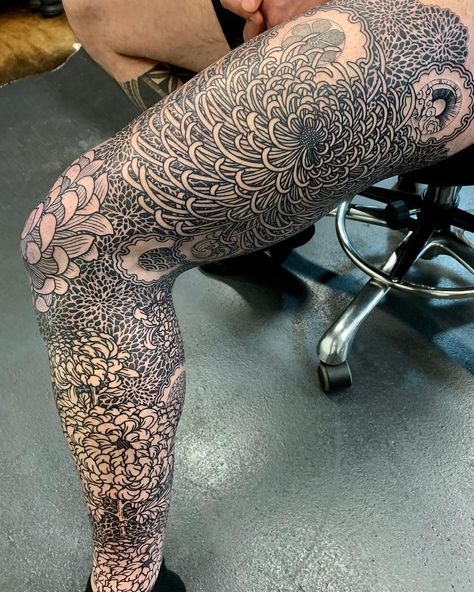 Nissaco on Instagram: “from London 🇬🇧” Nissaco Tattoo, Wizard Tattoo, Chrysanthemum Tattoo, Explore Tattoo, Intricate Tattoo, London Tattoo, Latest Tattoos, Japan Tattoo, Sunflower Tattoo