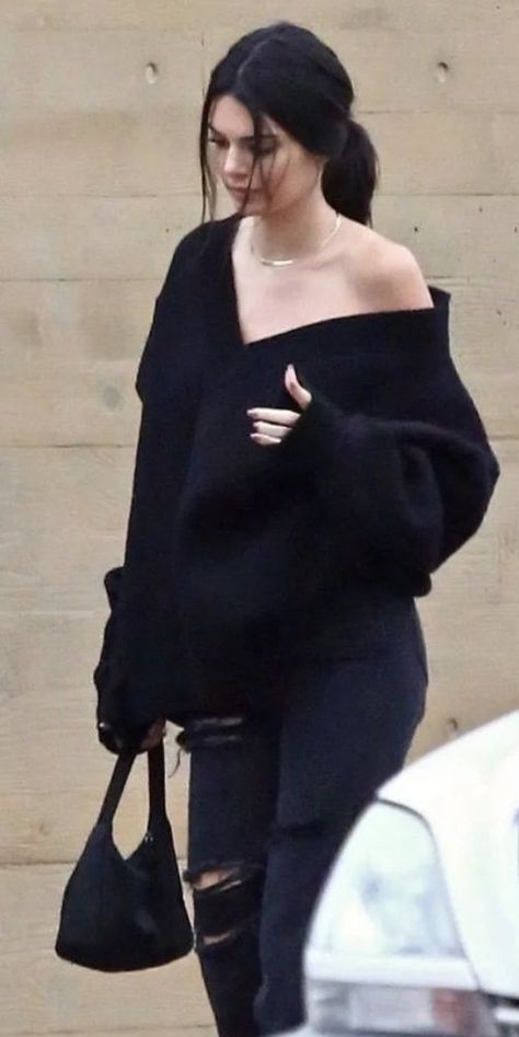 Kendall Jenner Iconic Pictures, Kendall Jenner Iconic, Kendall Jenner Outfits Casual, Iconic Pictures, Stile Kendall Jenner, Jenner Photos, Mode Ulzzang, Kendall Jenner Photos, Winter Designs