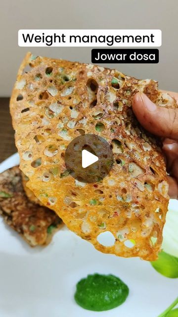 jain and satvic aahaar on Instagram: "Weight loss millet dosa Jowar is a power House of minerals and protein. This is a diabetic friendly dosa recipe. It is easy, instant and can be easily prepared with all the basic ingredients available in any kitchen.  Ingredients  Jowar atta - 1 cup ( cup size 80 ml) Water - 3 cups (cup size 80 ml) Rava (semolina) - 3/4  tbsp  Salt, chilli flakes, hari mirch, dhaniya, jeera.  Tips- 1.Take any good quality nonstick tawa for this dosa. 2.greese well and wipe. 3.Its very important to overheat the tawa and pour the batter on a high heat to get the net like texture and cook on a medium to high flame. 4.It takes enough time for it to be crispy, so wait and don't touch before it is crispy. Usually 1st dosa is difficult than others. 5. Always start pouring the Atta Recipe, Jowar Recipes, Jain Recipes, Millet Recipes, Kitchen Ingredients, Roti Recipe, Dosa Recipe, Cup Cup, Chilli Flakes