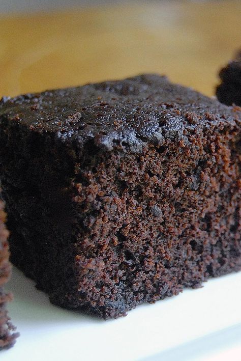 Cakey Brownie Recipe, Chocolate Brownie Cake Recipe, Cakey Brownies, King Arthur Recipes, Cake Like Brownies, Brownie Cake Recipe, Cake Brownies, Chocolate Brownie Cake, King Food