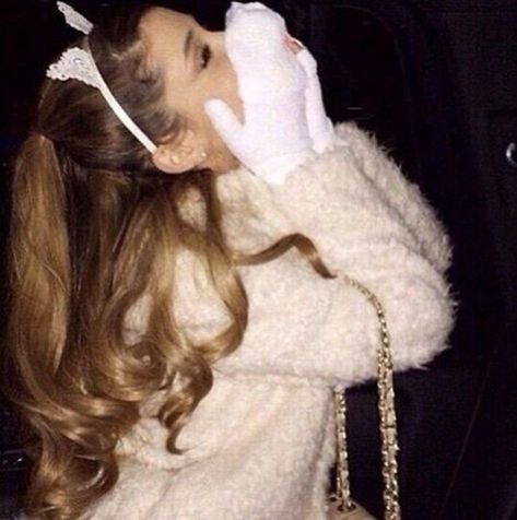 Ariana Grande, A Woman, Christmas, Hair, Pink