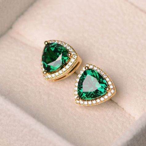 Emerald Halo, Emerald Green Earrings, Sapphire Earrings Studs, Emerald Earrings Studs, Sapphire Studs, Womens Earrings Studs, Halo Earrings, Halo Earrings Studs, Back Jewelry