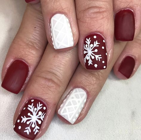 Short Red Nails With Snowflakes, Short Square Winter Nail Designs, Christmas Bridal Nails, Rustic Christmas Nails, Burgundy Christmas Nail Designs, Matte Holiday Nails, Christmas Nails Matte, Winter Toenails, Sweater Nails Designs